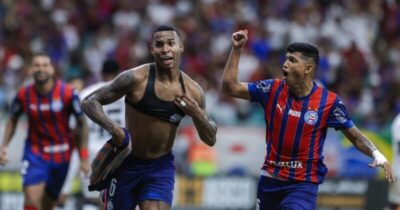 De virada, Bahia bate o Vitória, conquista o 52º título baiano e volta a ser campeão invicto após 44 anos
