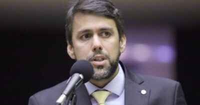 Pré-candidatura de Flávio Bolsonaro provoca reação no União