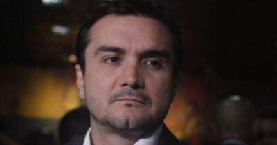 União Brasil expulsa ministro Celso Sabino do partido