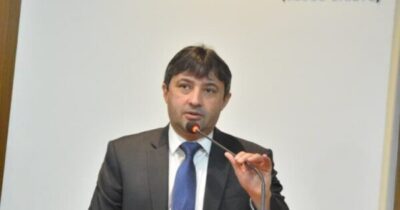 Vereador André Campos faz último discurso antes de sair de licença