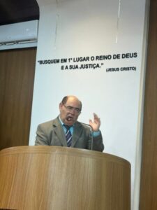 Astro de Ogum apresenta relatório da CCJ e destaca produtividade histórica