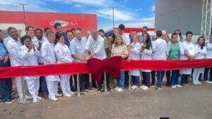 Iracema Vale participa da inauguração do Hospital de Alta Complexidade da Região Tocantina