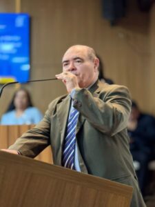 Astro de Ogum quer atendimento especial para aposentados e pensionistas acima de 75 anos