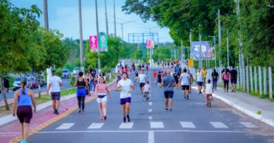 Domingo na Avenida volta a reunir centenas de timonenses no prolongamento da Avenida Piauí