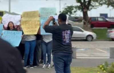A “Saída de Emergência” de Braide: Prefeito foge dos estudantes e entra pelos fundos