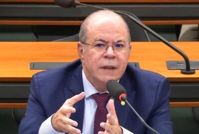 Hildo Rocha defende transparência no saneamento e comissão aprova projeto na Câmara