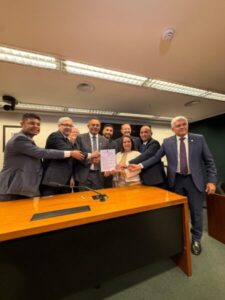 Chapadinha garante campus do IFMA após articulação de Belezinha e Aluízio Santos em Brasília