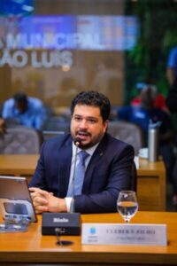 Vereador Dr. Joel defende reajuste salarial para servidores municipais