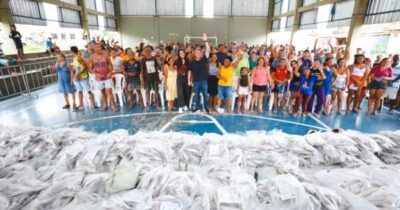 Deputado Osmar Filho distribui peixes a mais de 2 mil famílias no…