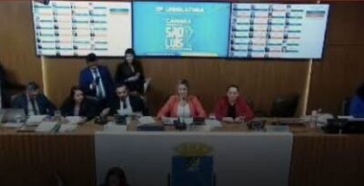 VÍDEO: Renúncia de Braide é lida na Câmara de Vereadores de São Luís e vice vai assumir prefeitura