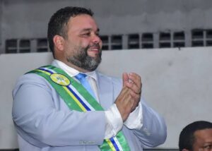 Deputado denuncia possível irregularidade em contrato milionário da Prefeitura de Primeira Cruz
