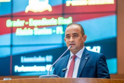 Vídeo: Aluízio Santos comemora conquista histórica e confirma implantação de Policlínica em Chapadinha