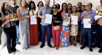 Prefeitura de Trizidela do Vale entrega portarias de aposentadoria a servidores municipais