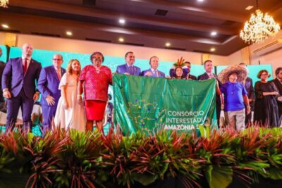 Iracema Vale participa do Fórum da Amazônia Legal e defende união entre estados