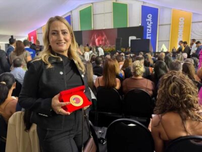 Prefeita Suane recebe Selo Ouro de Alfabetização em Brasília e destaca avanços na educação de Gonçalves Dias
