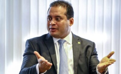 Weverton Rocha despenca em pesquisa e reeleição ao Senado entra em zona de risco