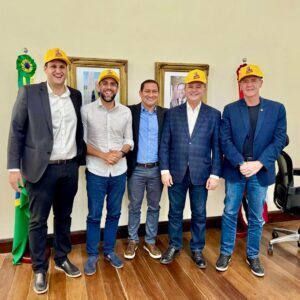 Vereador Marquinhos participa de reunião com governador Carlos Brandão e reforça ações para São Luís