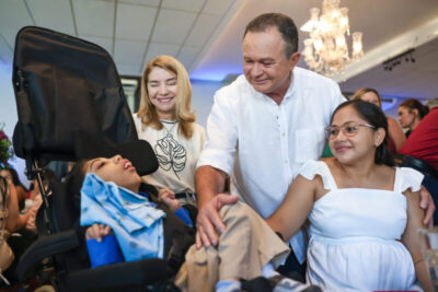 Brandão entrega equipamentos para o Centro de Especialidades Ninar, novas ambulâncias e inaugura novo CAPS-AD