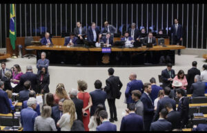 Com 291 votos a favor, Câmara aprova mudança no cálculo das penas do 8 de Janeiro