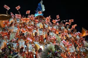 Viradouro é campeã no Rio de Janeiro; escola que homenageou Lula é rebaixada