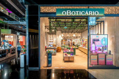 Com quase 4 mil lojas e atuação em 16 países, O Boticário é o maior varejo de beleza do mundo