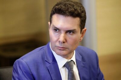 Governo federal prevê doação de terras da União e custeio da regularização para famílias