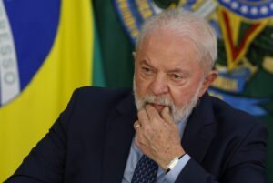Lula agradece gesto de Trump e busca zerar tensões com os Estados Unidos