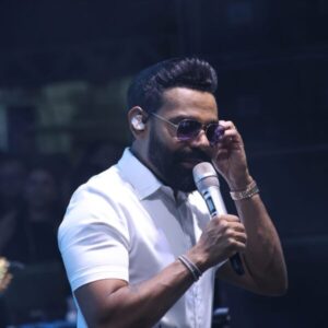 Imagens: Confira o Festeja Parnarama com o cantor Pablo