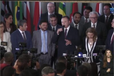 Para salvar o seu grupo político, Carlos Brandão diz que ficará no Palácio do Leões até o último dia do governo