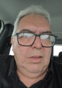 Jornalista avisa que está vivo após Câmara de São Luís fazer minuto de silêncio por seu suposto “falecimento”