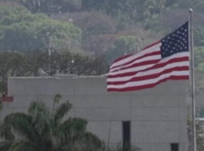 Bandeira dos Estados Unidos volta a tremular neste sábado na Venezuela com reabertura de embaixada em Caracas