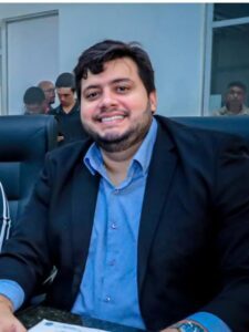 Foto de vereador ligado ao INSS expõe teia invisível da rede do seguro-defeso no Maranhão