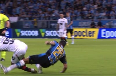 Jogador do Grêmio sofre grave fratura em partida contra o Vitória nesta quinta-feira pelo Brasileirão