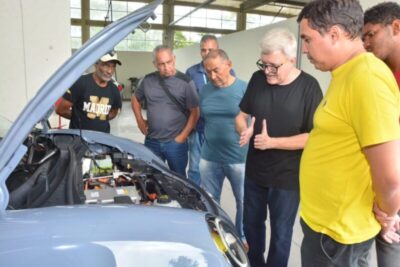 Projeto Inova Indústria atualiza setor automotivo para crescente demanda por veículos elétricos