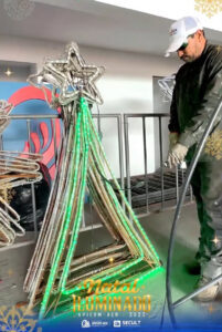 Prefeitura de Apicum-Açu inicia preparativos para a ornamentação natalina, e cidade começa a ganhar clima de Natal