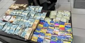 Professora é presa suspeita de agiotagem e apreende quase meio milhão de reais