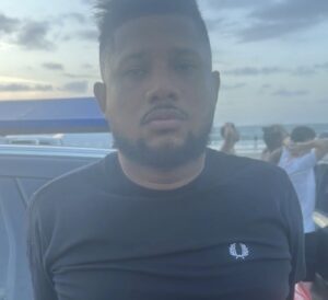 Homem é morto a tiros em bar na Praia Olho de Porco, na Grande Ilha