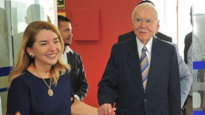 José Sarney faz visita de cortesia à Assembleia Legislativa e é recebido por Iracema Vale