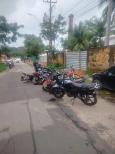 Polícia descobre desmanche clandestino com mais de 20 motos no Cruzeiro do Anil