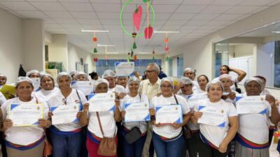 Prefeitura de Pinheiro realiza formação continuada para merendeiras escolares