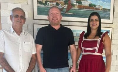 Othelino Neto reúne com vereador Herasmo Leite e a enfermeira Ana Froes