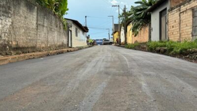 Prefeito André da RalpNet põe fim a mais de 50 anos de espera e asfalta a Rua Rosa Sales, na Matriz