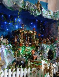 Montagem de presépios mantém tradição natalina em São Luís