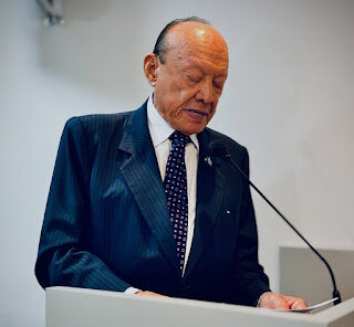 Licenças, renúncias e incertezas