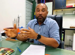 Prefeito Roberto Costa anuncia Festival de Verão, cumpre agenda na capital e nomeia secretária de Juventude