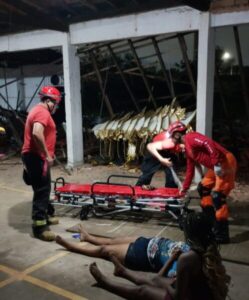 Bombeiros divulgam imagens do atendimento a vítimas no Clubão da Cohab