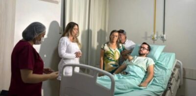 Paciente nº 2 do MA já está sendo colocado de pé 24 horas após aplicação e apresenta ganho de sensibilidade e aumento de reflexos