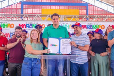 Iracema Vale participa de assinatura de ordens de serviço em São Benedito do Rio Preto, Belágua e Urbano Santos