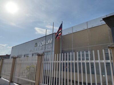 Tribunal do Júri em Viana absolve ré acusada de homicídio contra companheiro