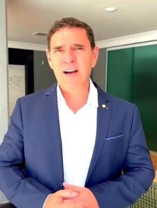 Benjamim descumpre liminar de RACHID e mantém sistema tributário contratado irregularmente.